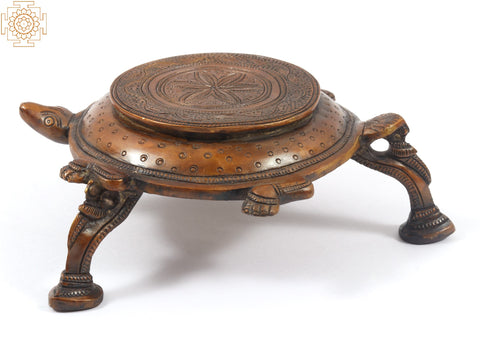 7" Brass Tortoise Design Pedestal (Chowki)