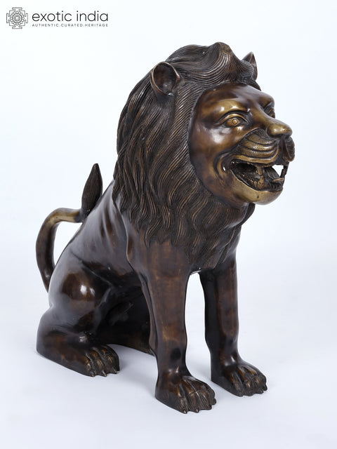 Pair of Lions Showpiece in Brass