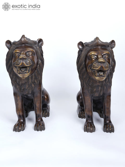 Pair of Lions Showpiece in Brass