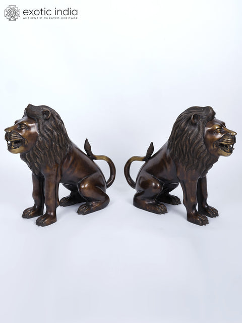 Pair of Lions Showpiece in Brass