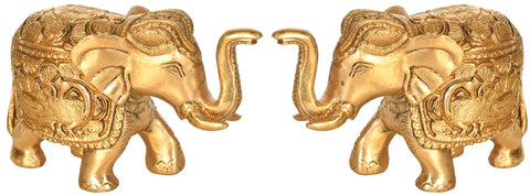 Pair of Elephant with Upraised Trunk (Auspicious According to Vastu)