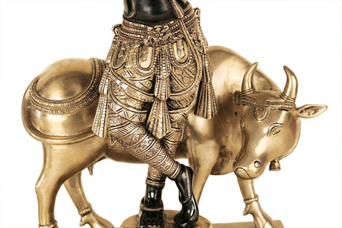 Murlimanohar – One who Looks Beautiful with a Flute