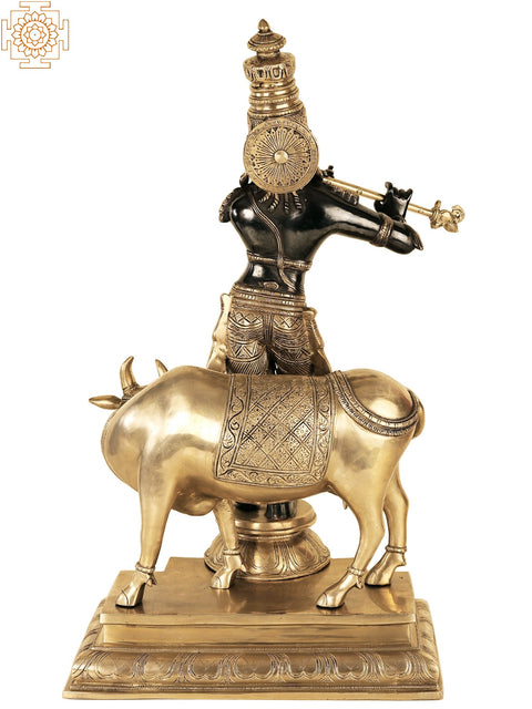 Murlimanohar – One who Looks Beautiful with a Flute
