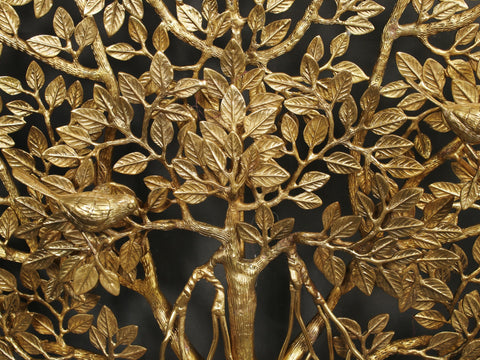 Stunning Tree with Perched Birds and Root Stand