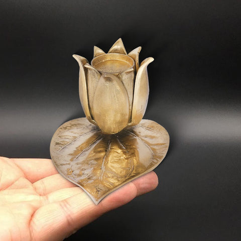 Lotus Flower Candle Holder on Betel Leaf (Paan Patta)