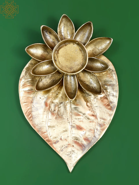 Paan Patta (Betel Leaf) Candle Holder