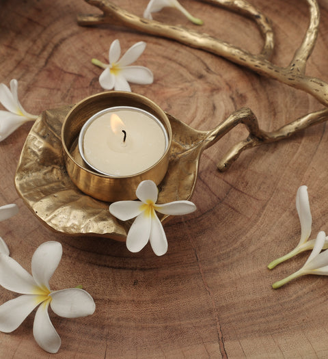 Elegant Brass Designer Leaf Candle Holder | Handmade | Home Decor | Decorative Object / Accents | Brass | Made In India