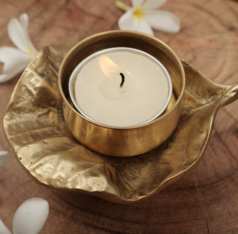 Elegant Brass Designer Leaf Candle Holder | Handmade | Home Decor | Decorative Object / Accents | Brass | Made In India