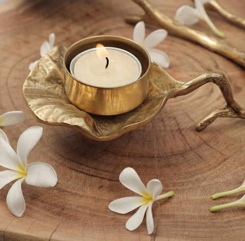 Elegant Brass Designer Leaf Candle Holder | Handmade | Home Decor | Decorative Object / Accents | Brass | Made In India