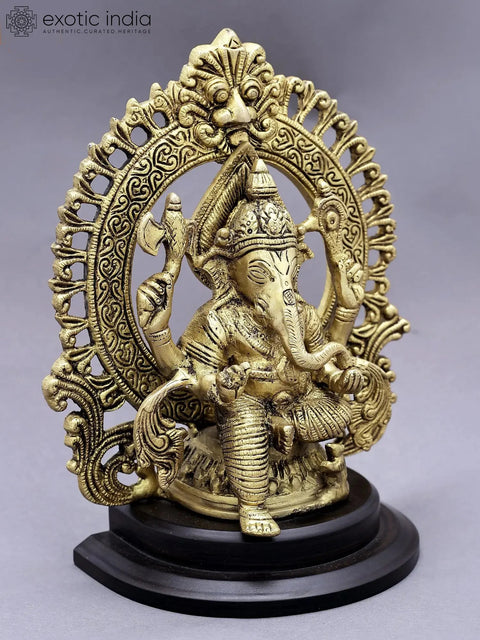 9" Lord Ganesha Idol with Kirtimukha Prabhavali | Ganapati Brass Statue