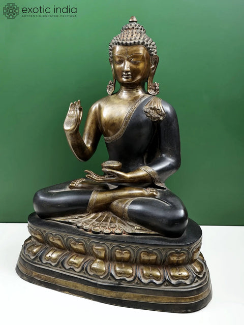 24" Gautam Buddha Preaching His Dharma | Handmade