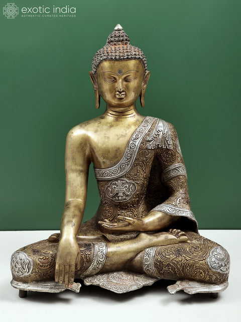 20" Bhumisparsha Buddha with Awesome Robe