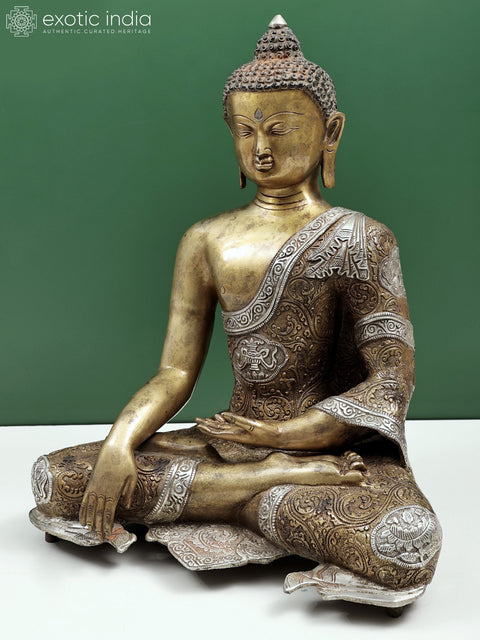 20" Bhumisparsha Buddha with Awesome Robe